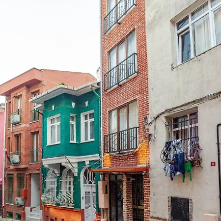 Cozy & Balat Apartment Istanbul