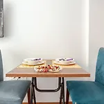 & Balat Apartman *