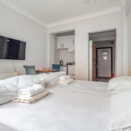 Апартаменты & Balat *