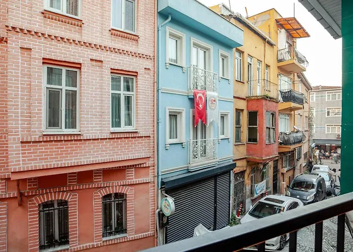 & Balat 아파트